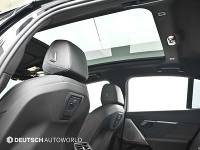 2025 BMW 5 SERIES thumbnail 18