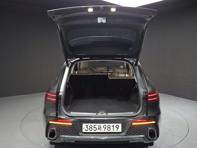 2024 Genesis GV70 — миниатюра 23
