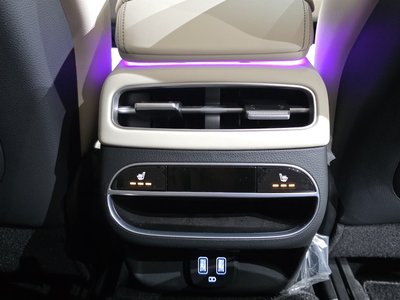 2024 Genesis GV70 — миниатюра 28