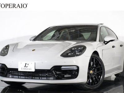 PORSCHE PANAMERA - 1