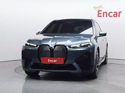2022 BMW IX photo 2