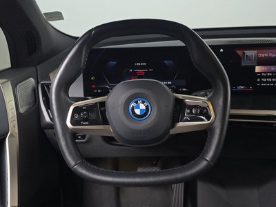 2022 BMW IX 缩略图 13