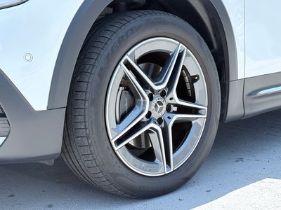 2023 Mercedes-BENZ GLB — миниатюра 32