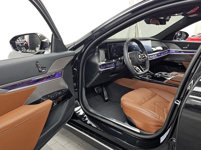 2025 BMW 7 SERIES — миниатюра 13