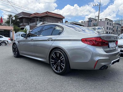 صورة 5 لـ 2019 BMW M5