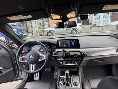 2019 BMW M5 缩略图 14