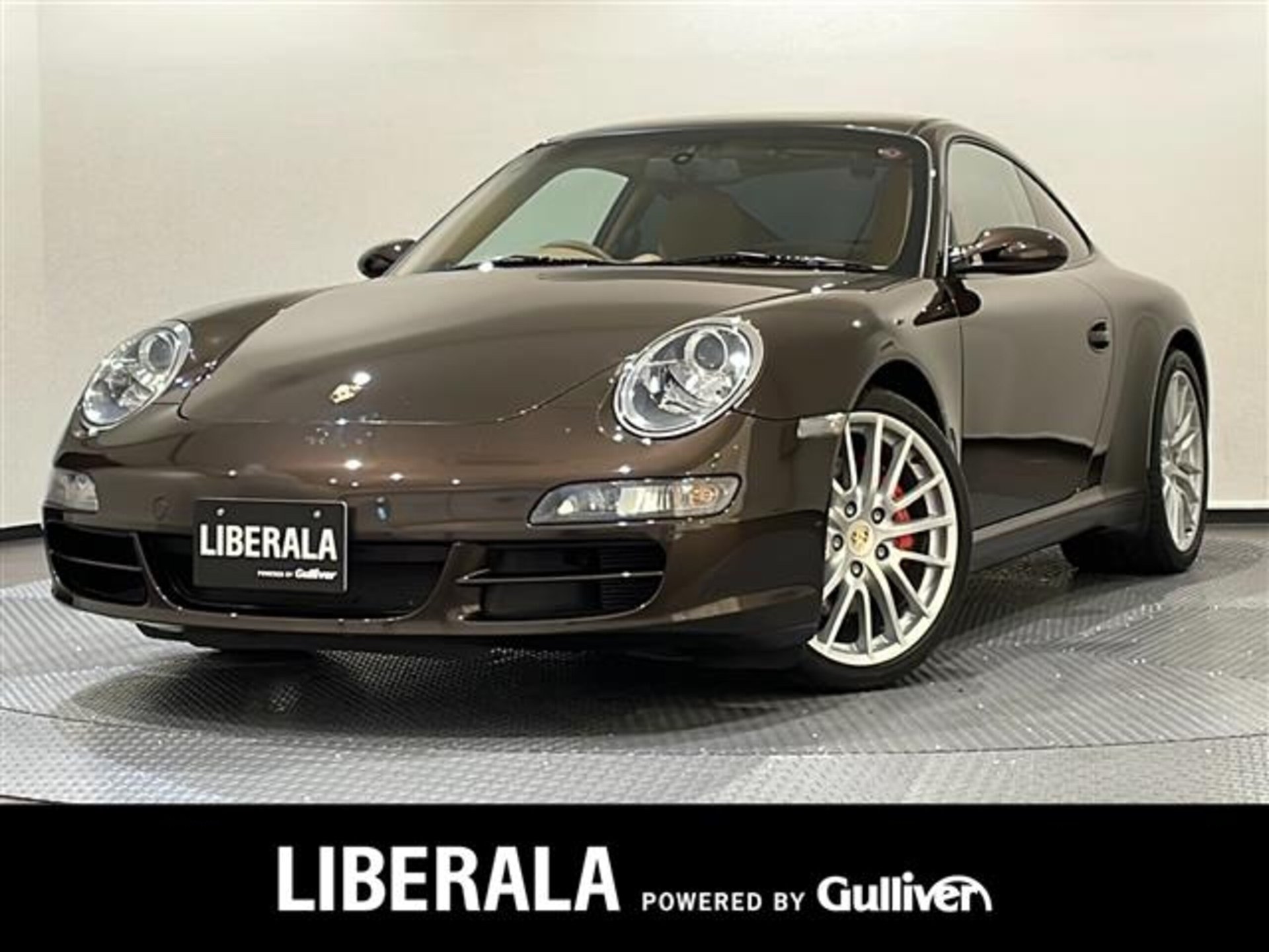 PORSCHE 911 - View 1