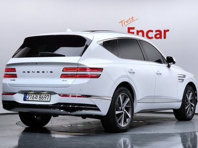 صورة 4 لـ 2023 Genesis GV80