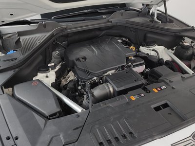 صورة 7 لـ 2023 Genesis GV80