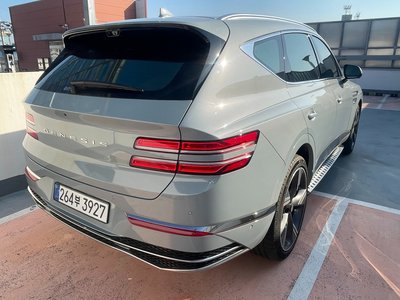 GENESIS GV80 - 4