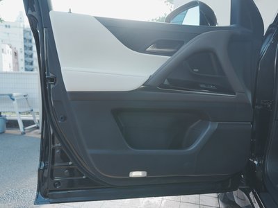 2023 Lexus LX — миниатюра 44