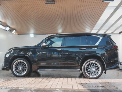 2023 Lexus LX — миниатюра 40