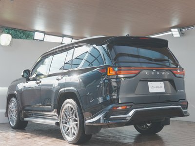 2023 Lexus LX — миниатюра 35