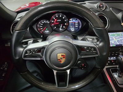 PORSCHE 718 BOXSTER - 10