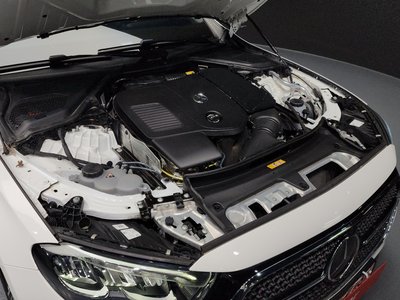 MERCEDES-BENZ E-CLASS - 7