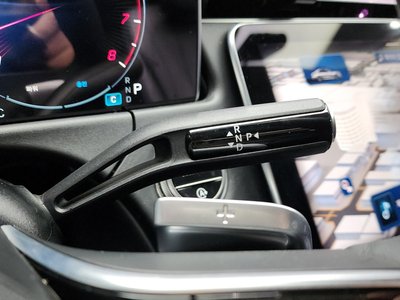 MERCEDES-BENZ E-CLASS - 9