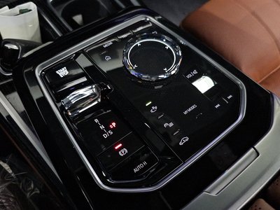 2025 BMW 7 SERIES 缩略图 12