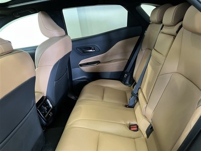 صورة مصغرة 14 لـ 2024 Toyota CROWN SPORT