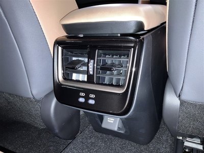 صورة مصغرة 31 لـ 2024 Toyota CROWN SPORT
