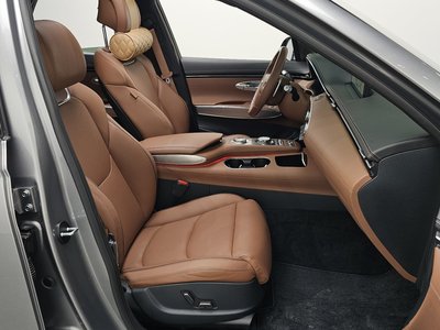 2023 Genesis GV70 — миниатюра 11
