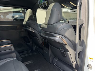 2025 Toyota ALPHARD — миниатюра 51