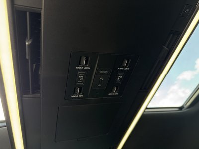 2025 Toyota ALPHARD — миниатюра 74