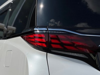 2025 Toyota ALPHARD — миниатюра 44