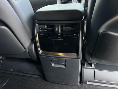 2025 Toyota ALPHARD — миниатюра 76