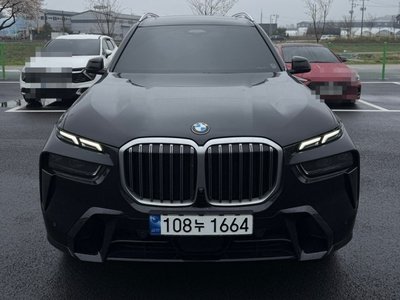 BMW X7 - 1