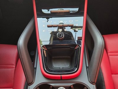 PORSCHE CAYENNE - 9