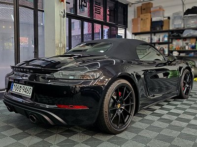 2025 Porsche 718 照片 9