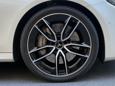 MERCEDES-BENZ E-CLASS AMG - 8