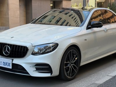 MERCEDES-BENZ E-CLASS AMG - 1