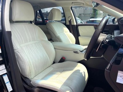 LEXUS LS - 9