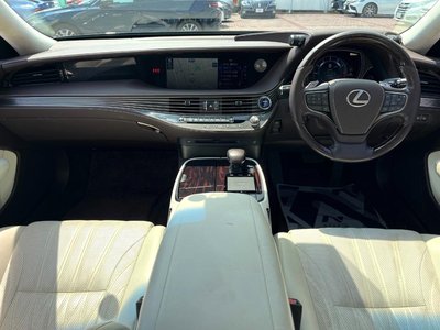 LEXUS LS - 2