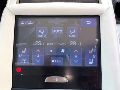 LEXUS LS - 7