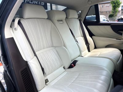 LEXUS LS - 10
