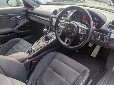 2020 Porsche 718 缩略图 13