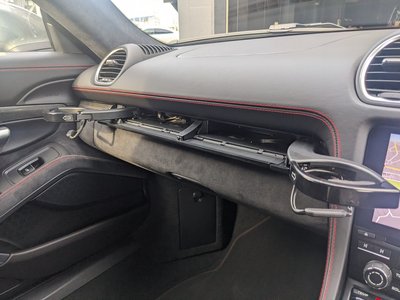 2020 Porsche 718 缩略图 22