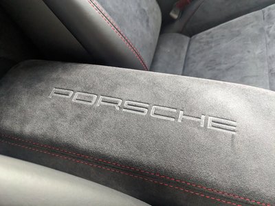 2020 Porsche 718 缩略图 23