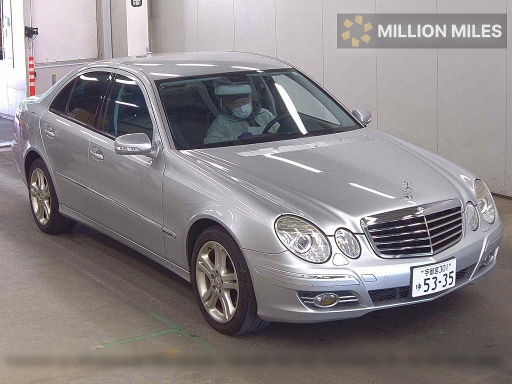 MERCEDES-BENZ E-CLASS - View 1