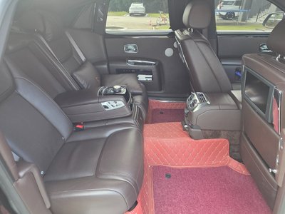ROLLS-ROYCE GHOST - 8