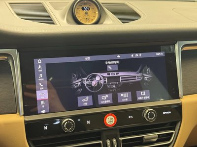 2022 Porsche MACAN 缩略图 15