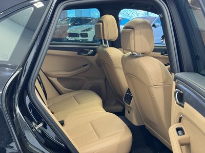 PORSCHE MACAN - 5
