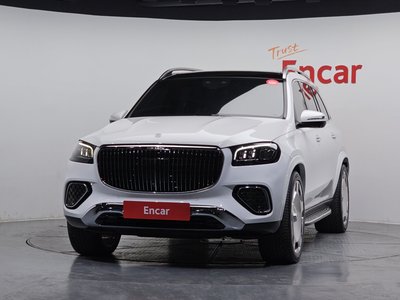 MERCEDES-BENZ GLS - 2