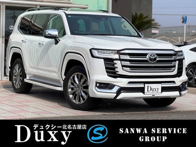 TOYOTA LAND CRUISER 300 - 1