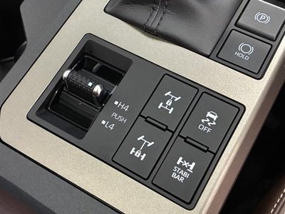 صورة مصغرة 35 لـ 2024 Toyota LAND CRUISER 250