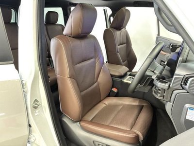 صورة مصغرة 15 لـ 2024 Toyota LAND CRUISER 250