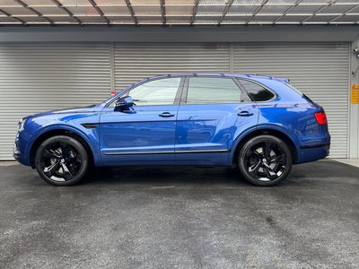 BENTLEY BENTAYGA - 6