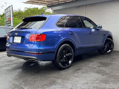 BENTLEY BENTAYGA - 9
